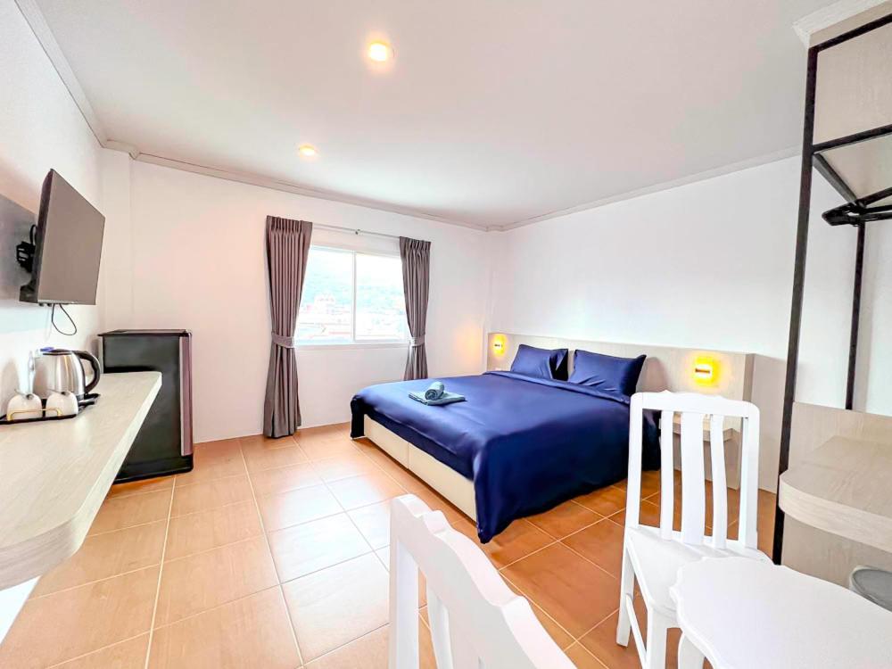88 House Patong Hotel Екстериор снимка