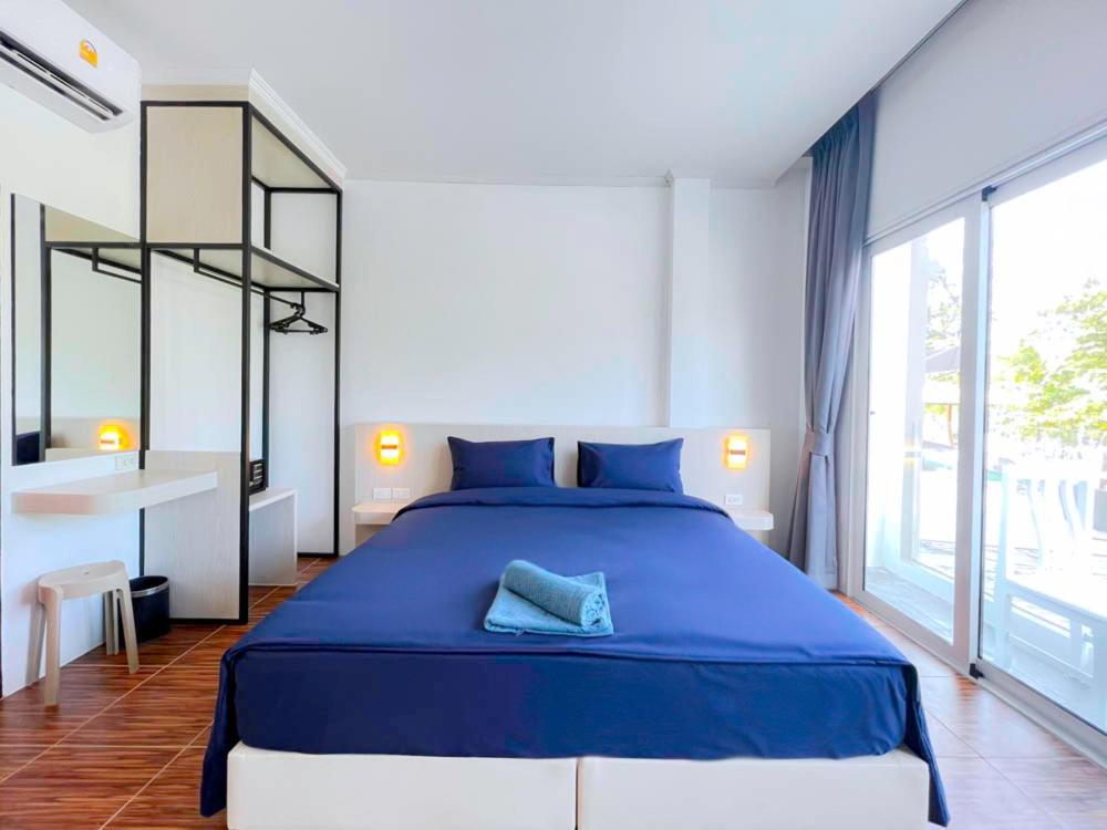 88 House Patong Hotel Екстериор снимка