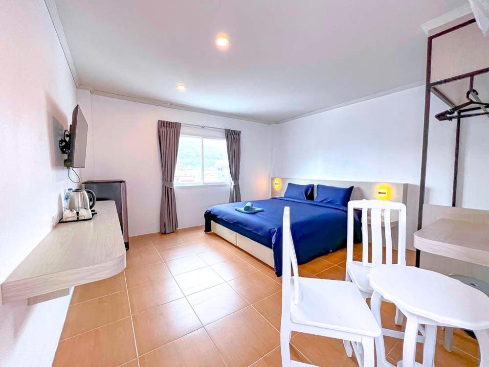 88 House Patong Hotel Екстериор снимка
