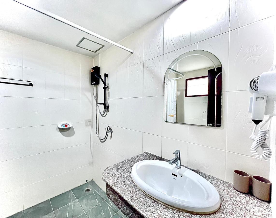 88 House Patong Hotel Екстериор снимка