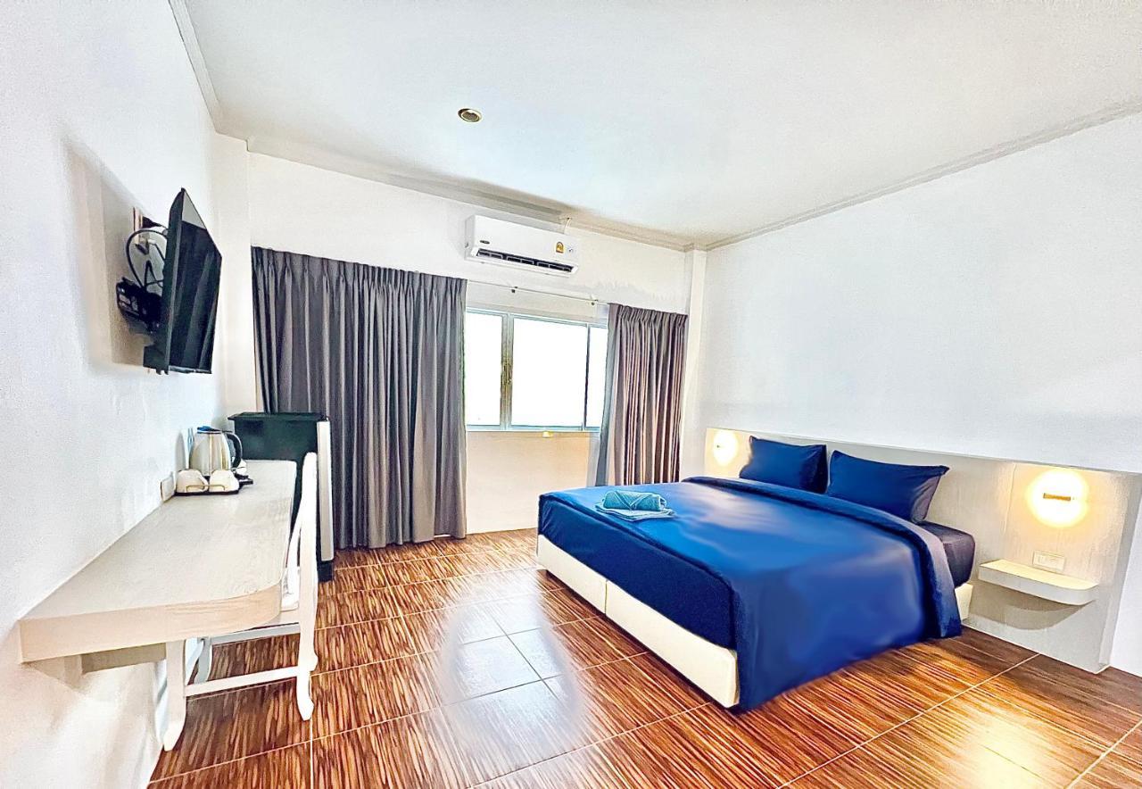 88 House Patong Hotel Екстериор снимка